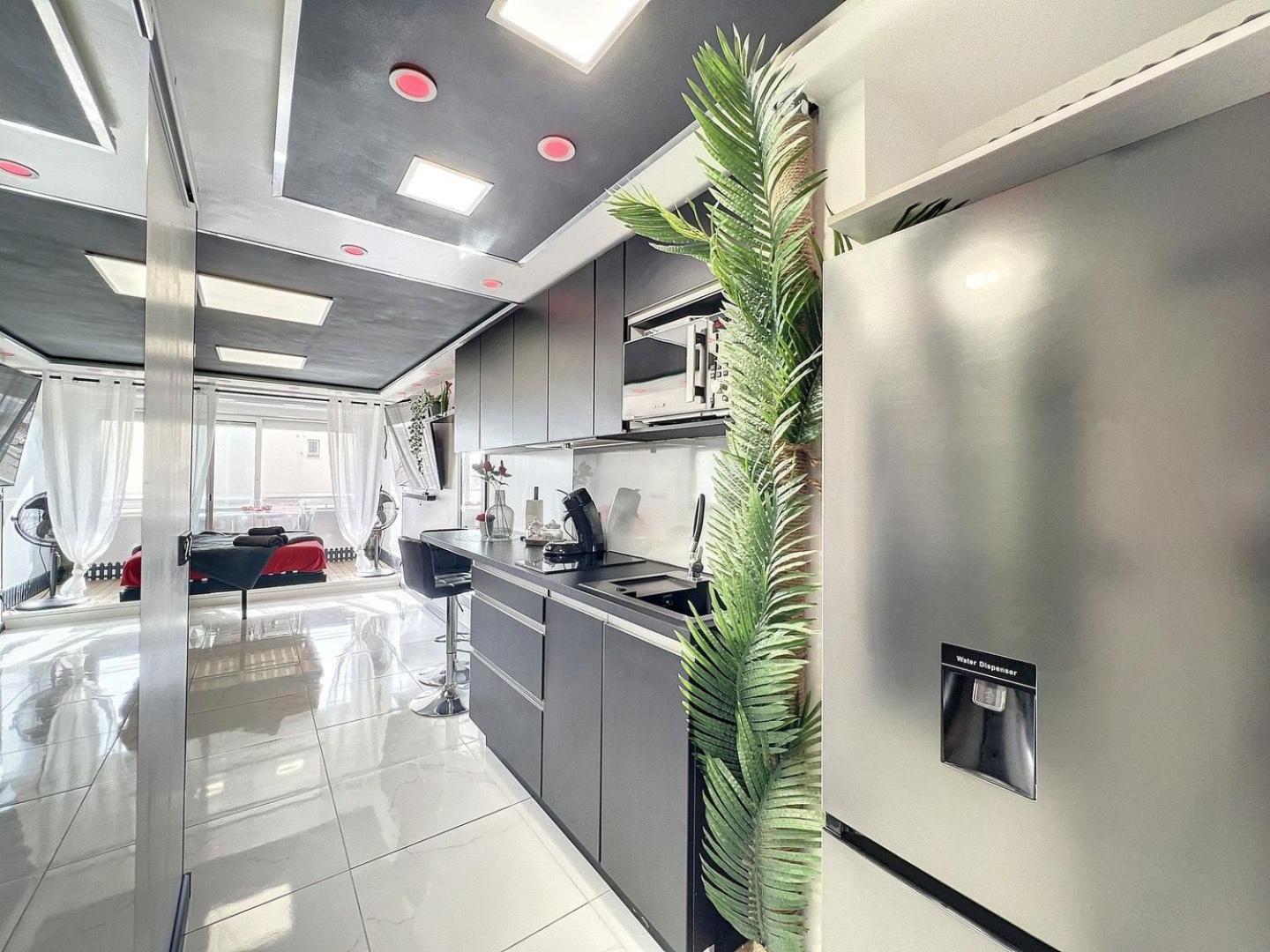 Apartment C12 Deluxe *
