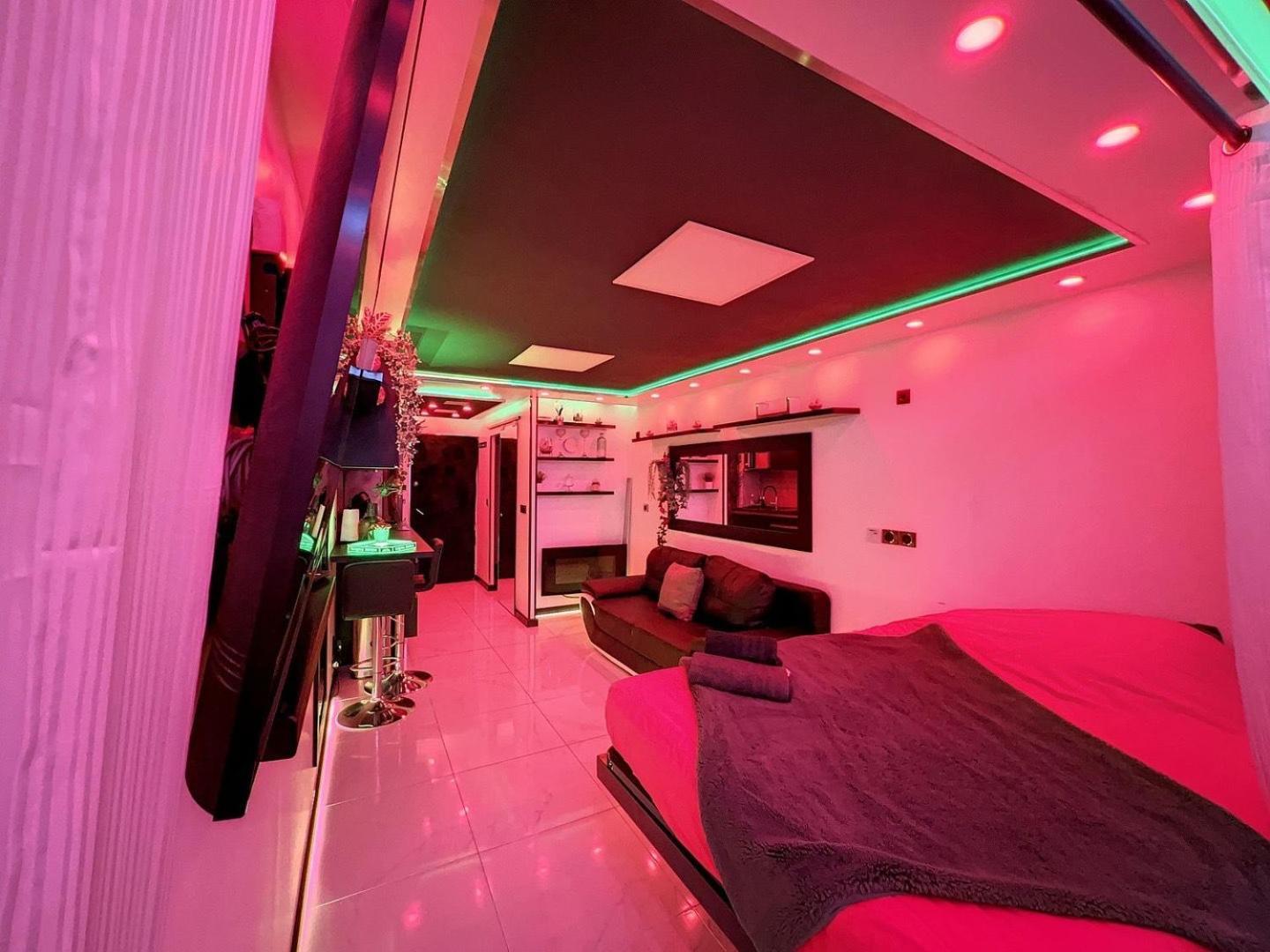 Apartment C12 Deluxe